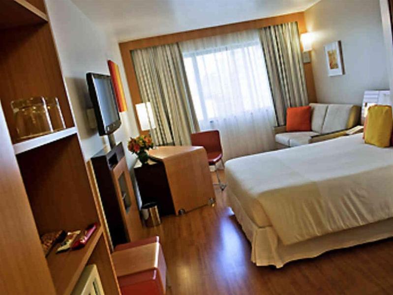 Hotel Ibis Santos Dumont 3*